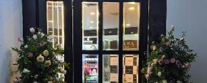 Laura salon
