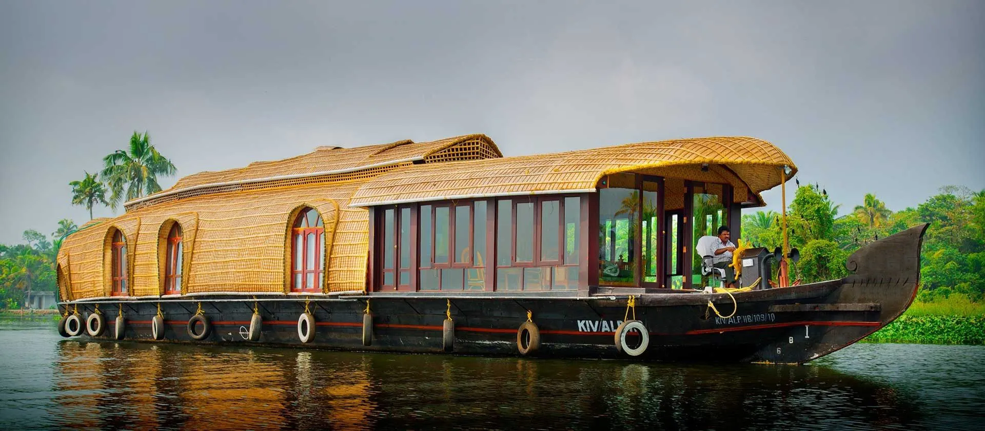 Pulickattil Houseboats