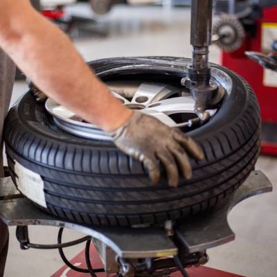 Udhayam Punctures and Tyres