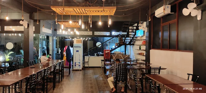 Apple Bee Restaurant