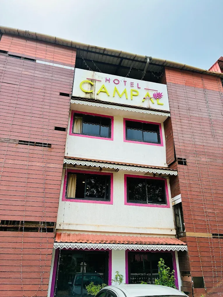 Hotel Campal