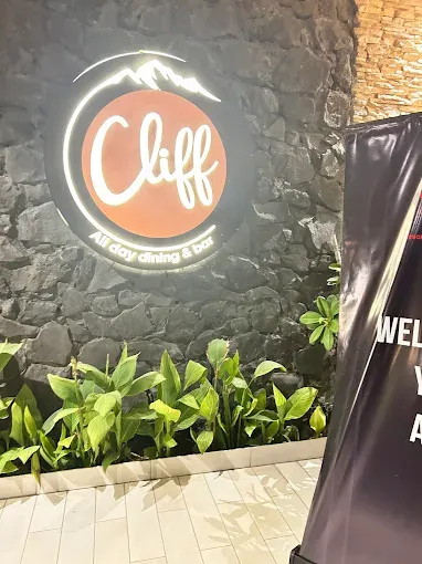 Cliff-All Day Dining & Bar